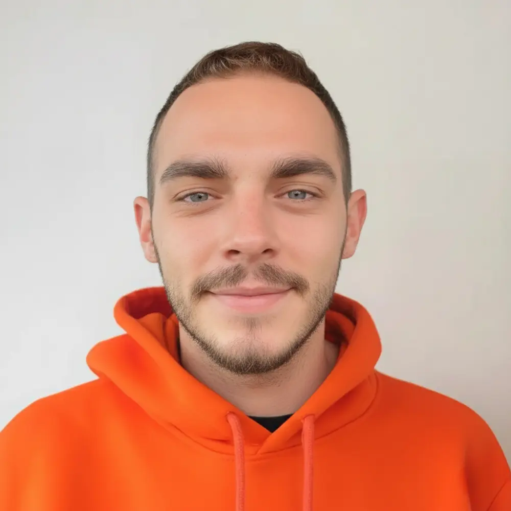 Photo de Enzo de la Iglesia, Chef d'équipe bénévole.